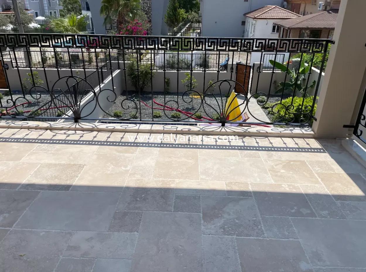 Dalyan Gülpınar'da Satılık 3+1 Villa