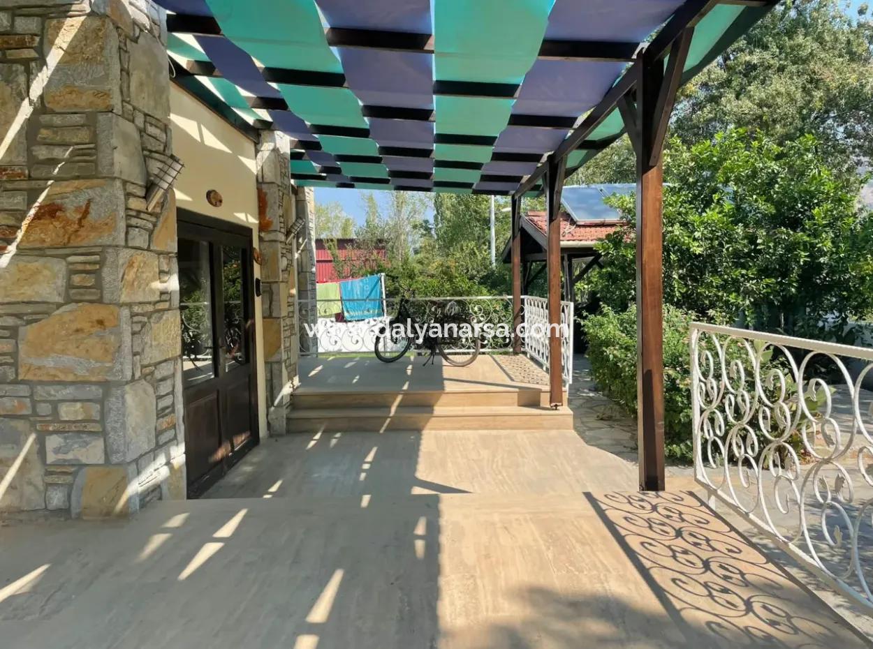 Dalyan Arıkbaşın'da Satılık Villa