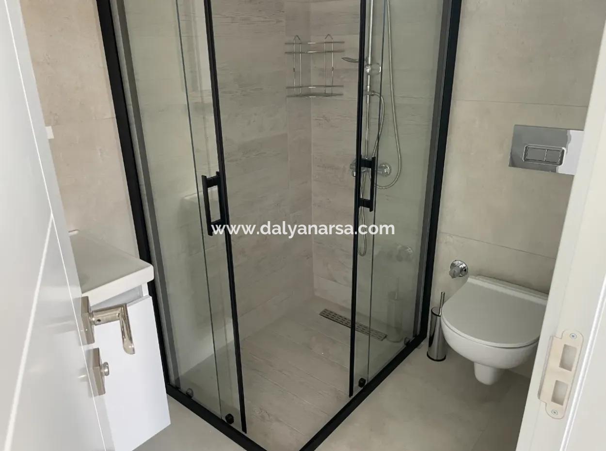 Dalyan  Merkezde 4+1 Satılık Villa