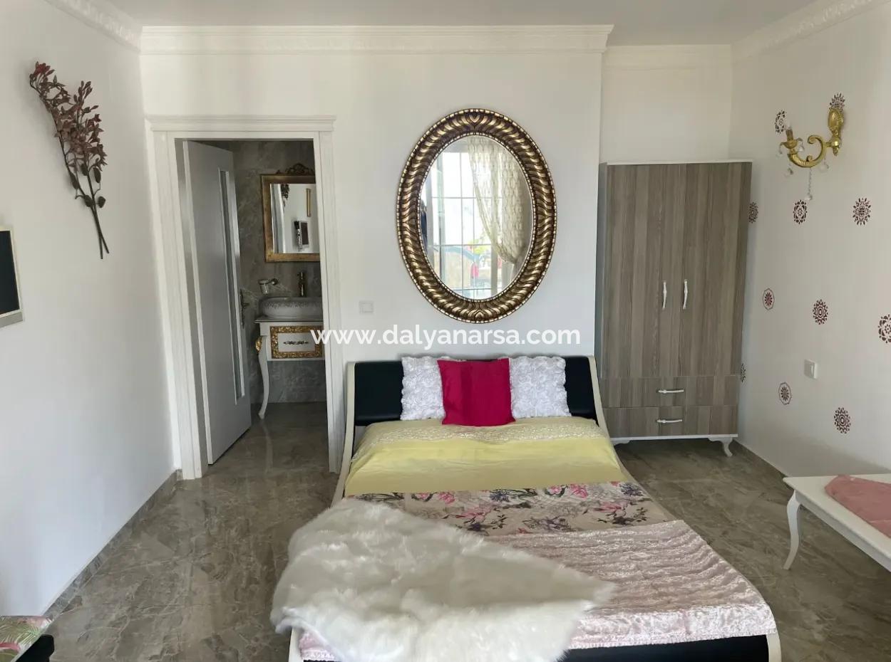 Gökbel'de Full Deniz Manzaralı 5000M2 Arsa İçerisinde Satılık Vıp Villa