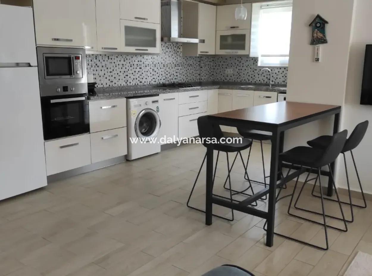 Dalyan Gülpınar'köşebaşı 545M2 Arsa İçinde Satılık 4+1 Villa